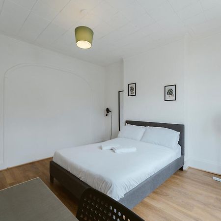 Manor House Great Rooms To Stay London Exterior photo