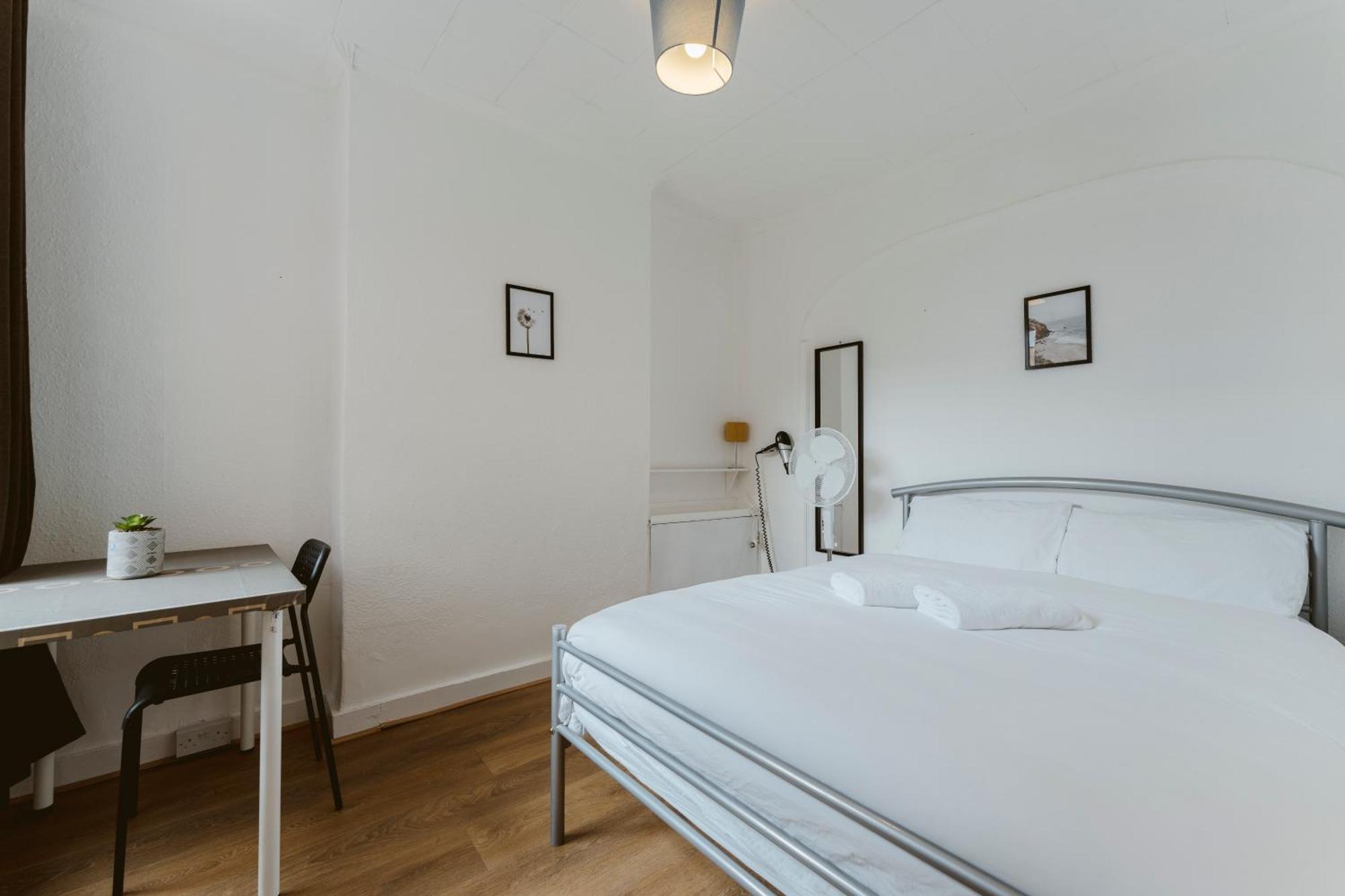 Manor House Great Rooms To Stay London Exterior photo